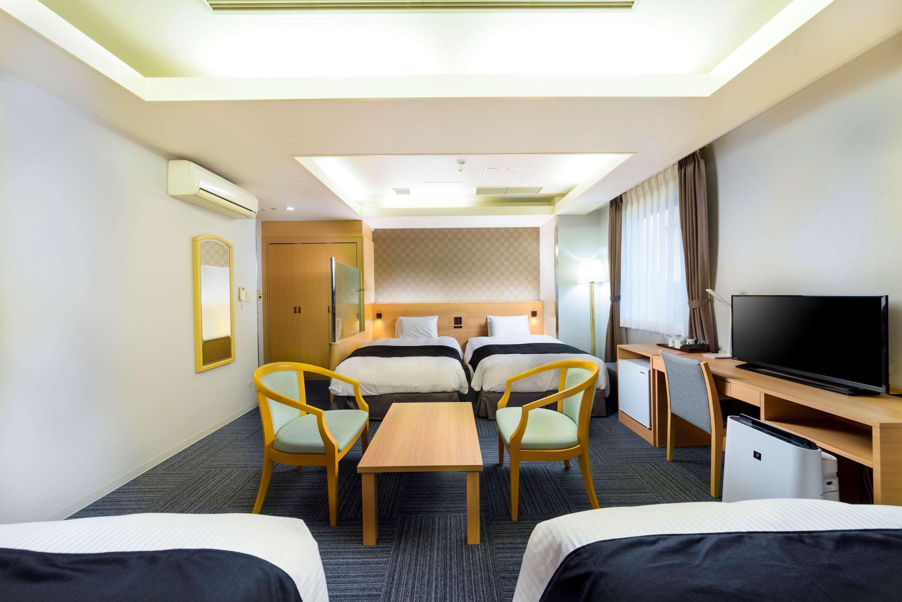 ชัวร์สเตย์ พลัส โฮเต็ล บาย เบสต์เวสเทิร์น ชิน-โอซาก้า Hotel ภายนอก รูปภาพ