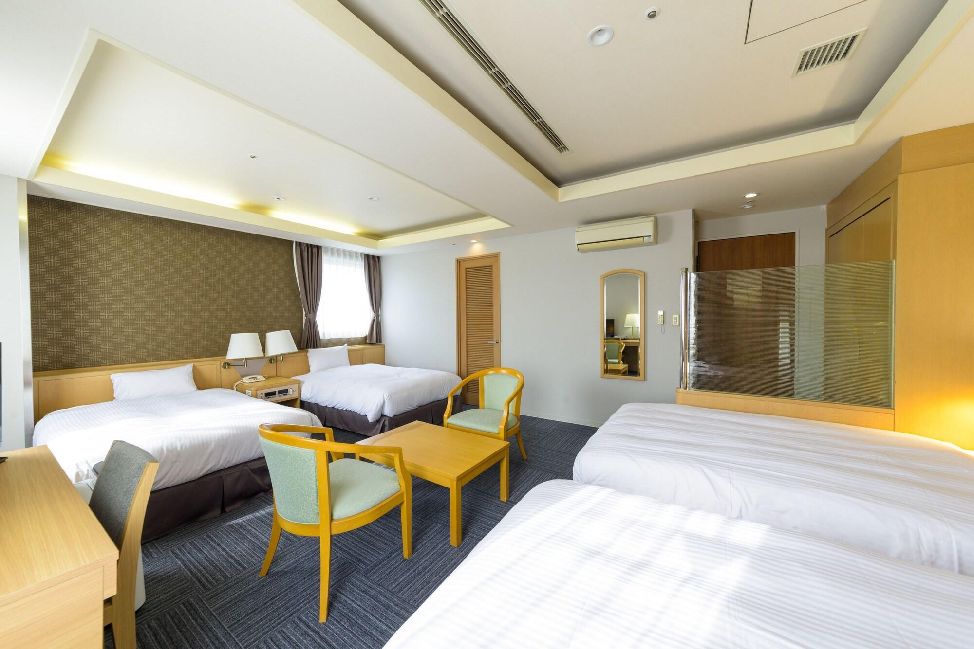 ชัวร์สเตย์ พลัส โฮเต็ล บาย เบสต์เวสเทิร์น ชิน-โอซาก้า Hotel ภายนอก รูปภาพ