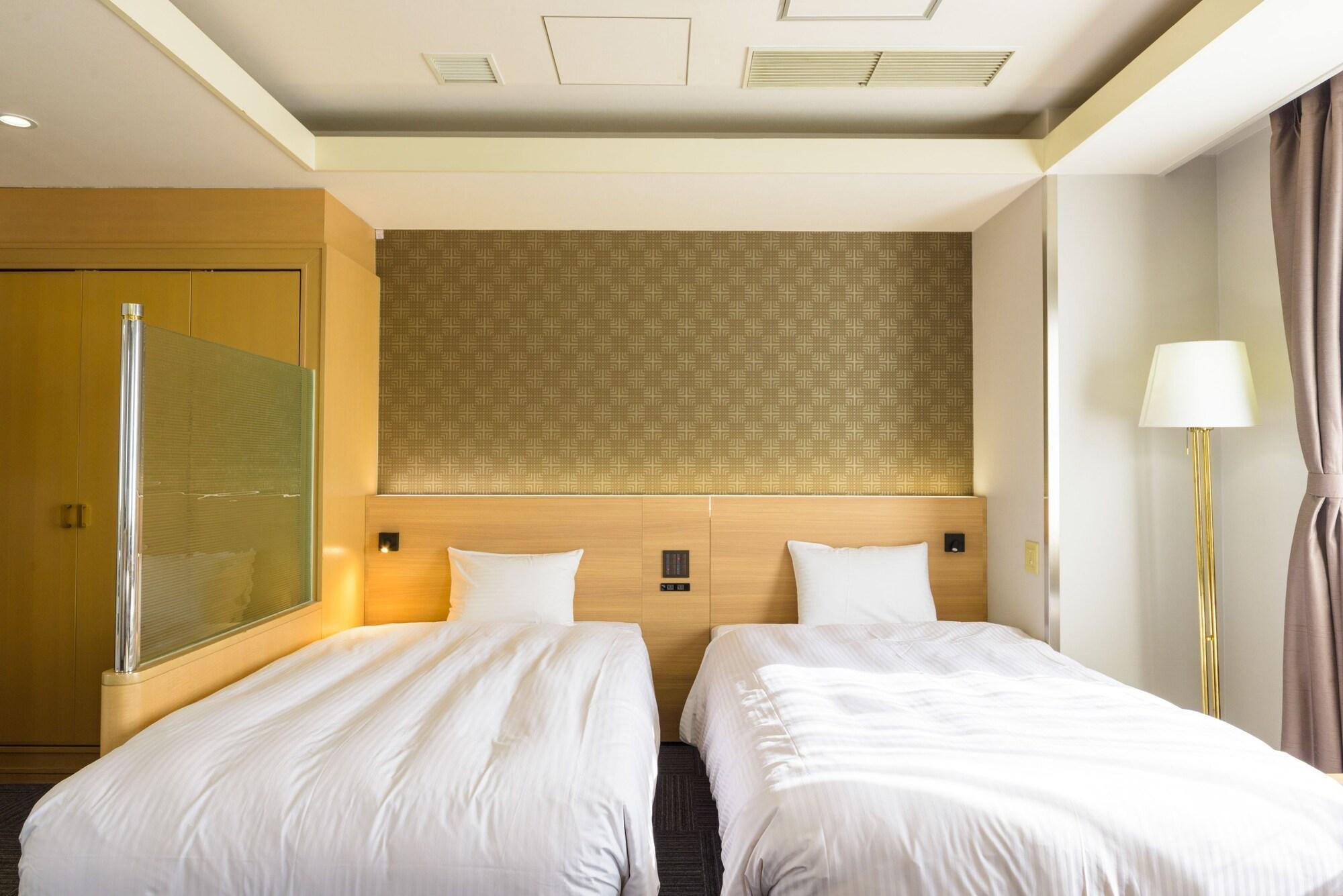 ชัวร์สเตย์ พลัส โฮเต็ล บาย เบสต์เวสเทิร์น ชิน-โอซาก้า Hotel ภายนอก รูปภาพ