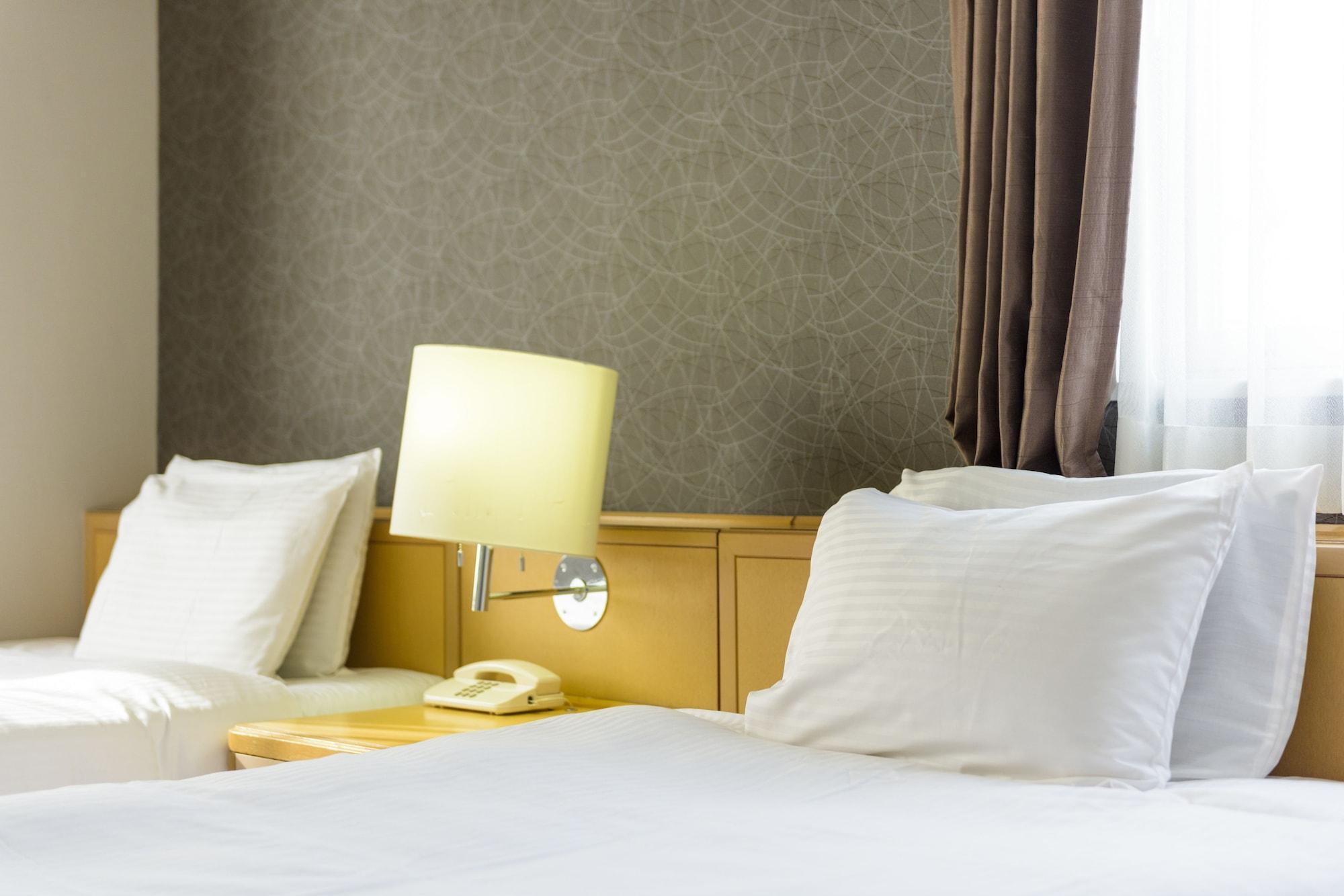 ชัวร์สเตย์ พลัส โฮเต็ล บาย เบสต์เวสเทิร์น ชิน-โอซาก้า Hotel ภายนอก รูปภาพ