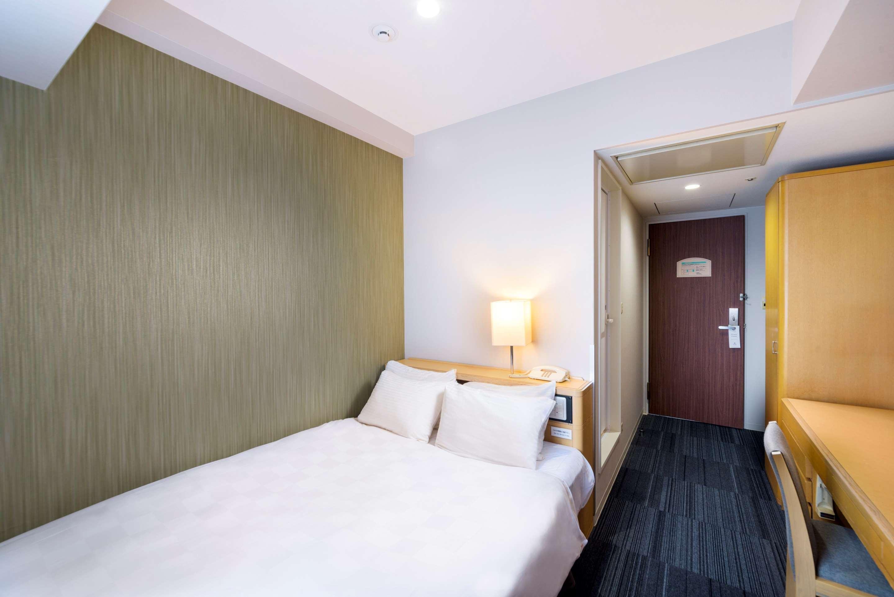 ชัวร์สเตย์ พลัส โฮเต็ล บาย เบสต์เวสเทิร์น ชิน-โอซาก้า Hotel ภายนอก รูปภาพ